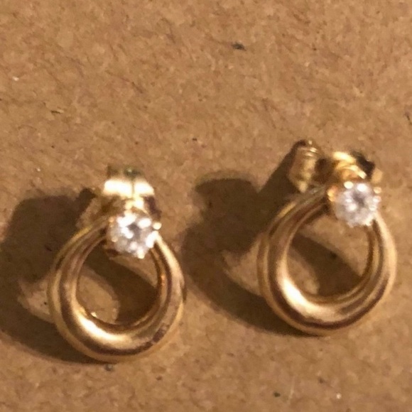 14k earrings with diamonds